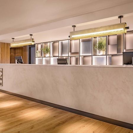 Ac Hotel Avenida De America By Marriott Madrid Exteriör bild