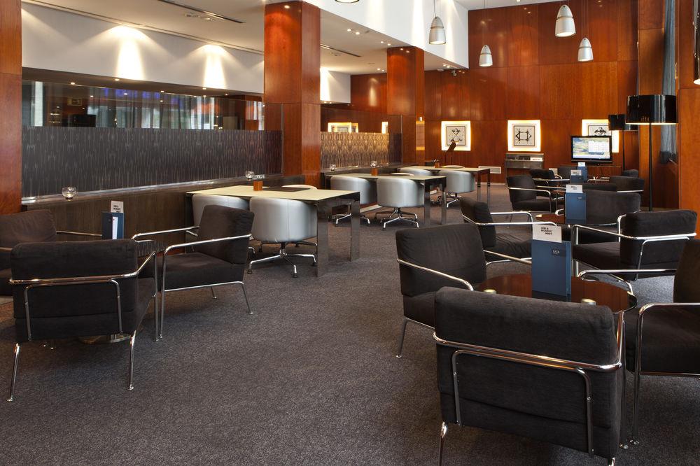 Ac Hotel Avenida De America By Marriott Madrid Exteriör bild