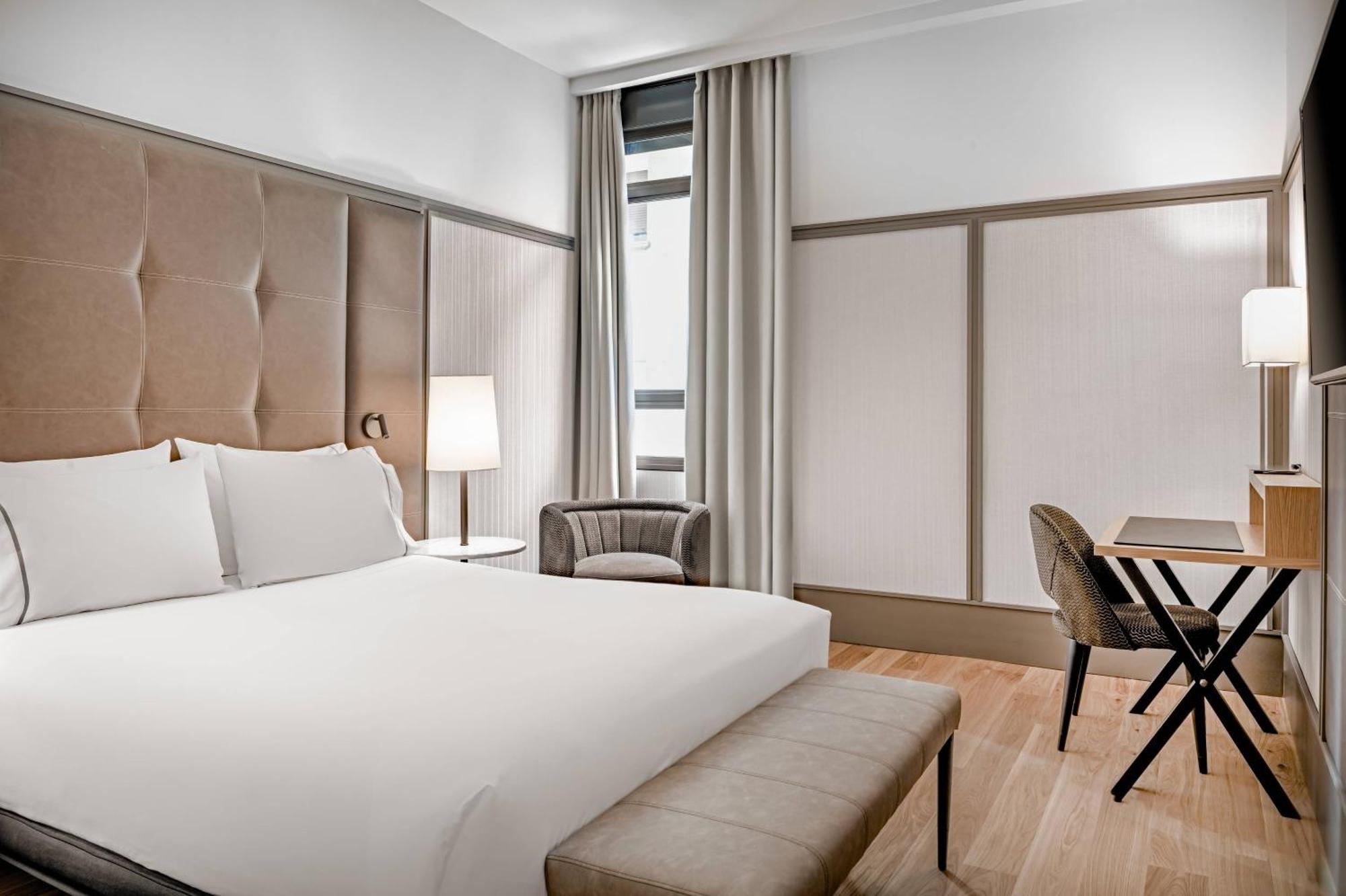Ac Hotel Avenida De America By Marriott Madrid Exteriör bild