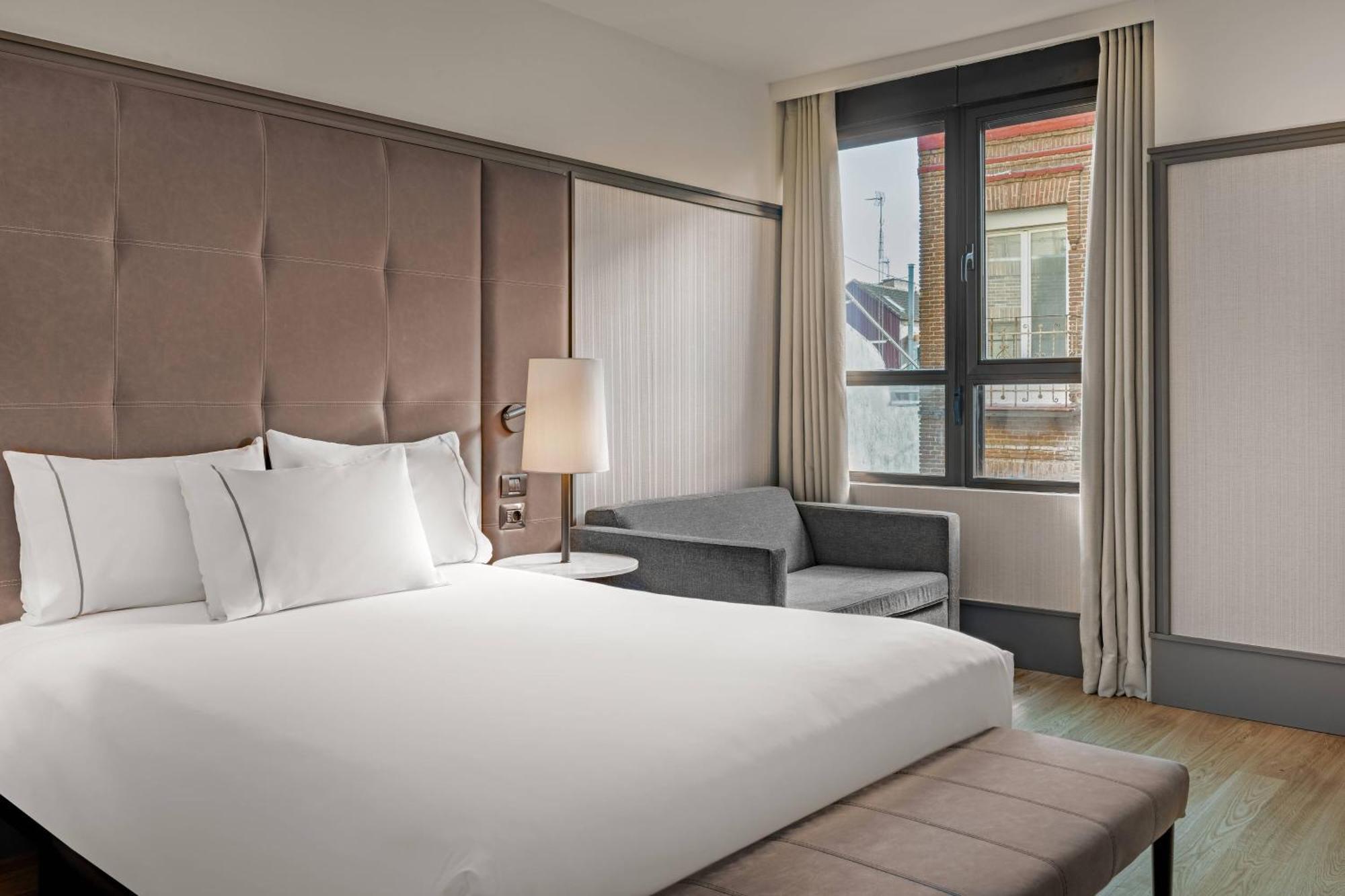 Ac Hotel Avenida De America By Marriott Madrid Exteriör bild