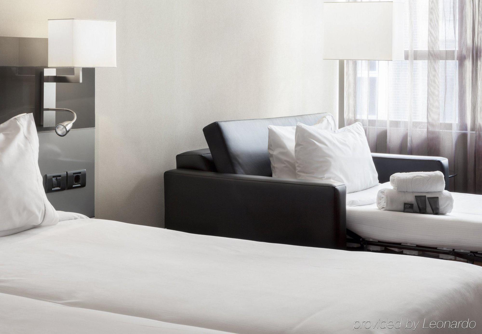 Ac Hotel Avenida De America By Marriott Madrid Exteriör bild